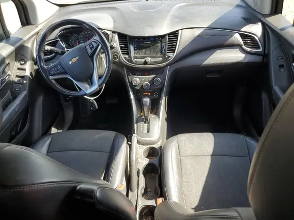KL7CJLSB0KB902386 2019 CHEVROLET TRAX - Image 8