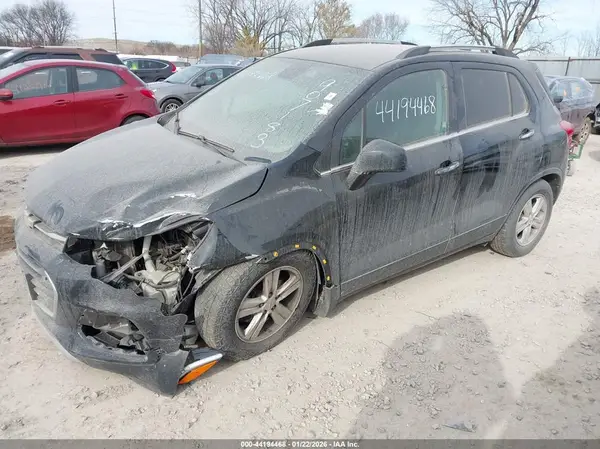 KL7CJLSB0KB907183 2019 CHEVROLET TRAX - Image 2