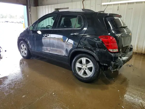 KL7CJLSB0KB943584 2019 CHEVROLET TRAX - Image 2