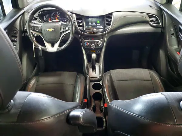 KL7CJLSB0KB943584 2019 CHEVROLET TRAX - Image 8