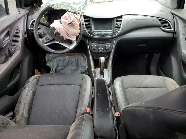 KL7CJLSB0KB944329 2019 CHEVROLET TRAX - Image 8