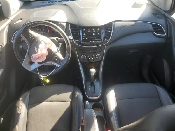 KL7CJLSB0KB955704 2019 CHEVROLET TRAX - Image 8