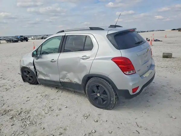 KL7CJLSB0KB958408 2019 CHEVROLET TRAX - Image 2
