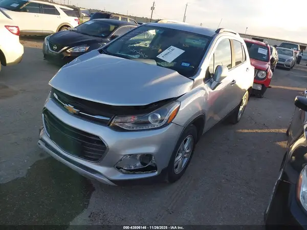 KL7CJLSB0KB963074 2019 CHEVROLET TRAX - Image 2