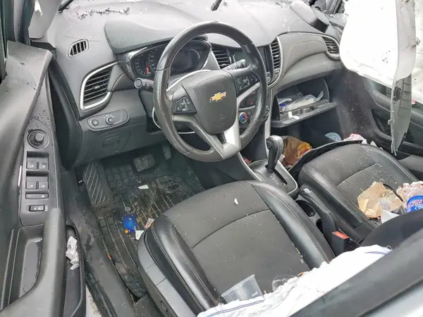 KL7CJLSB0LB016392 2020 CHEVROLET TRAX - Image 8