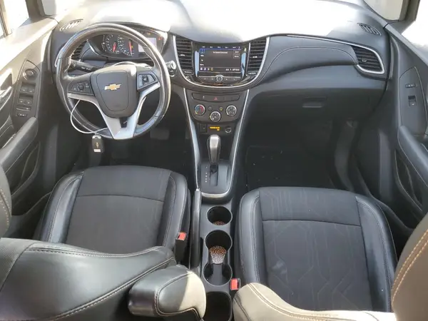 KL7CJLSB0LB019468 2020 CHEVROLET TRAX - Image 8