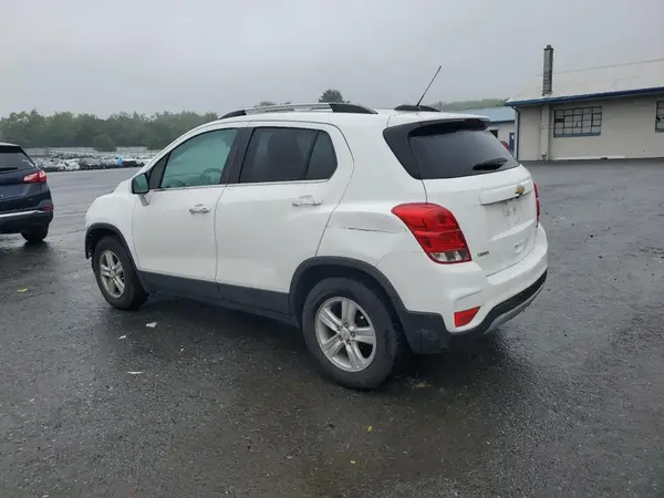 KL7CJLSB0LB043530 2020 CHEVROLET TRAX - Image 2