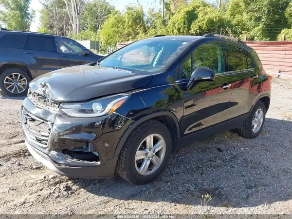 KL7CJLSB0LB075703 2020 CHEVROLET TRAX - Image 2