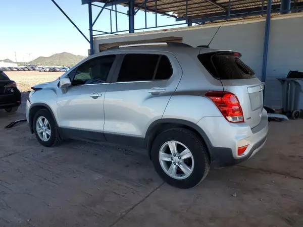 KL7CJLSB0LB311525 2020 CHEVROLET TRAX - Image 2