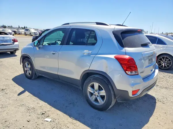 KL7CJLSB0LB324839 2020 CHEVROLET TRAX - Image 2