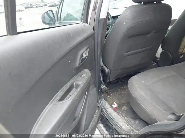 KL7CJLSB0LB327739 2020 CHEVROLET TRAX - Image 8