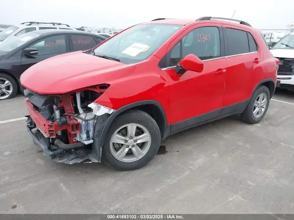 KL7CJLSB0LB340426 2020 CHEVROLET TRAX - Image 2