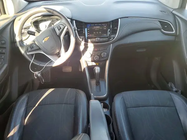 KL7CJLSB0LB341415 2020 CHEVROLET TRAX - Image 8