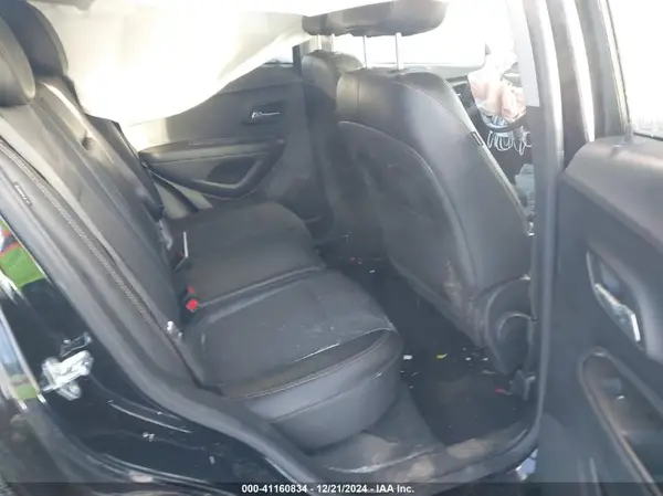 KL7CJLSB0MB306262 2021 CHEVROLET TRAX - Image 8