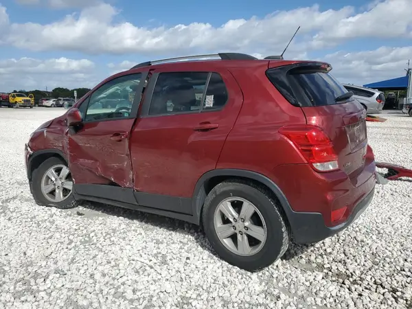KL7CJLSB0MB329198 2021 CHEVROLET TRAX - Image 2