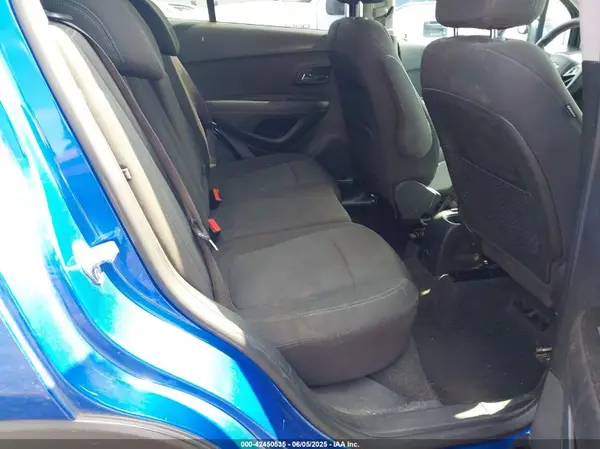 KL7CJLSB1GB590134 2016 CHEVROLET TRAX - Image 8