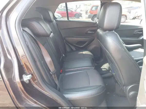 KL7CJLSB1GB644211 2016 CHEVROLET TRAX - Image 8