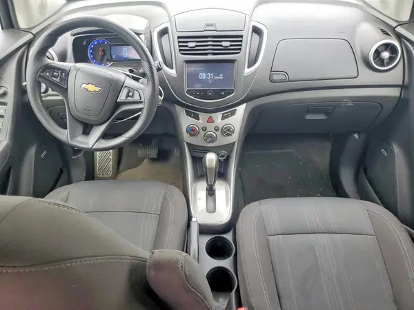 KL7CJLSB1GB646525 2016 CHEVROLET TRAX - Image 8