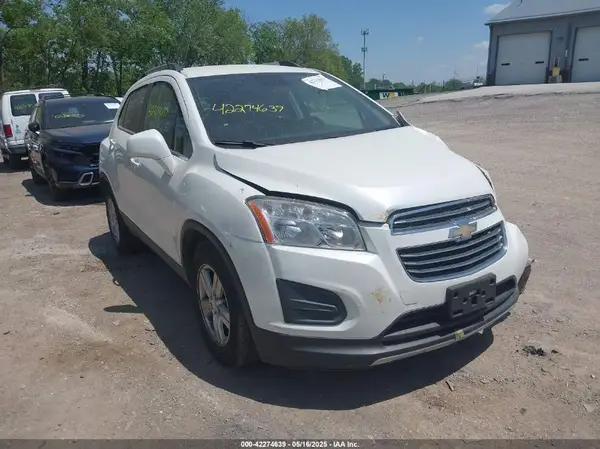 KL7CJLSB1GB653300 2016 CHEVROLET TRAX - Image 1