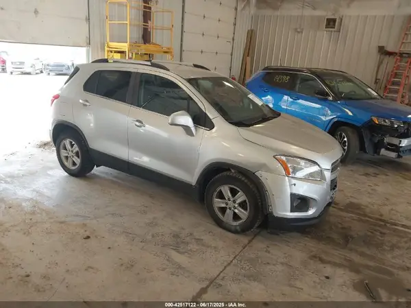 KL7CJLSB1GB653765 2016 CHEVROLET TRAX - Image 1