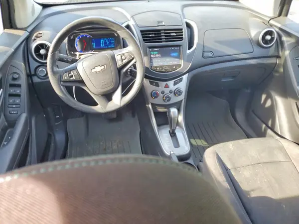 KL7CJLSB1GB708716 2016 CHEVROLET TRAX - Image 8