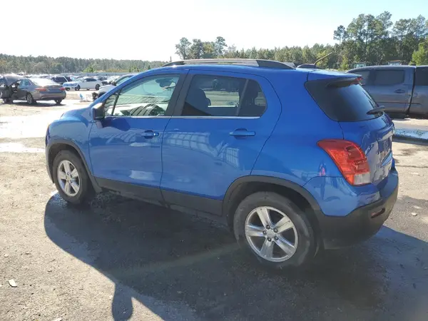 KL7CJLSB1GB751551 2016 CHEVROLET TRAX - Image 2