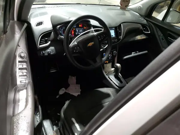 KL7CJLSB1HB073272 2017 CHEVROLET TRAX - Image 8