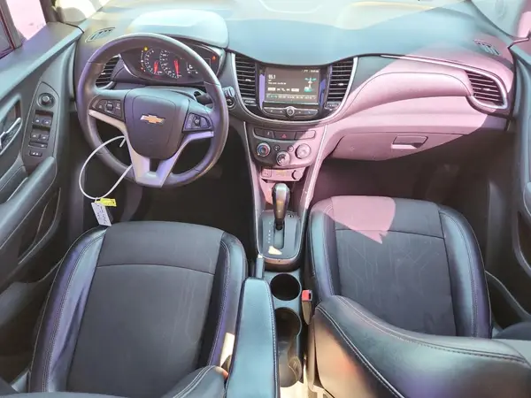 KL7CJLSB1HB109848 2017 CHEVROLET TRAX - Image 8