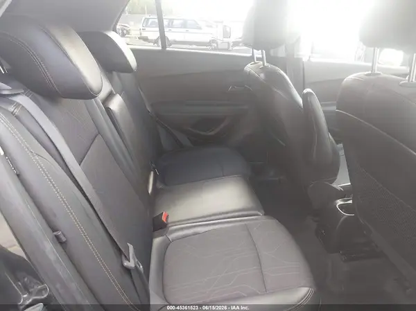 KL7CJLSB1HB150562 2017 CHEVROLET TRAX - Image 8