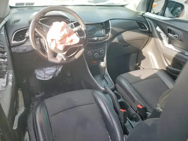 KL7CJLSB1HB183061 2017 CHEVROLET TRAX - Image 8