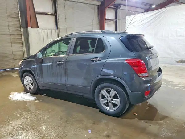 KL7CJLSB1HB187109 2017 CHEVROLET TRAX - Image 2