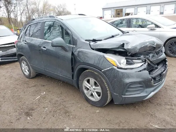 KL7CJLSB1HB229133 2017 CHEVROLET TRAX - Image 1
