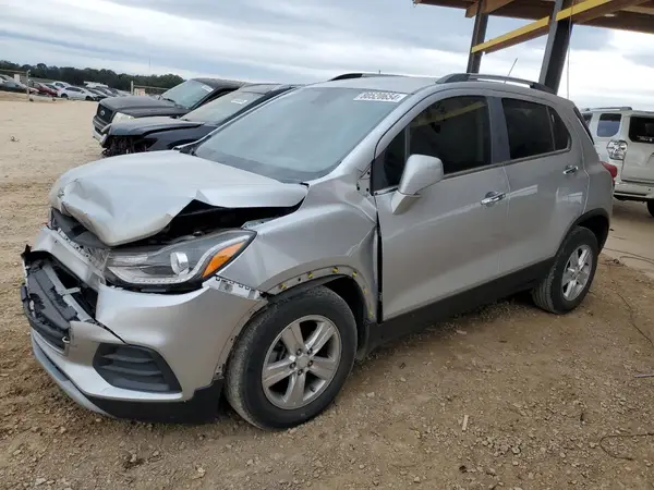KL7CJLSB1JB583532 2018 CHEVROLET TRAX - Image 1