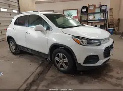 KL7CJLSB1JB601933 2018 CHEVROLET TRAX