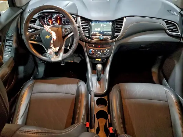 KL7CJLSB1KB720504 2019 CHEVROLET TRAX - Image 8