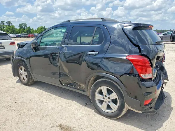 KL7CJLSB1KB740669 2019 CHEVROLET TRAX - Image 2