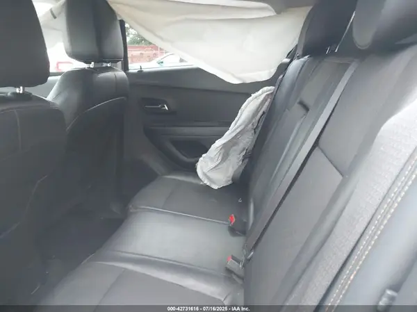 KL7CJLSB1KB789791 2019 CHEVROLET TRAX - Image 8