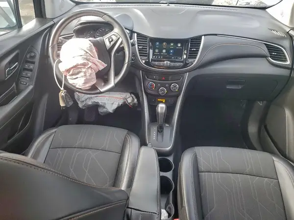 KL7CJLSB1KB799219 2019 CHEVROLET TRAX - Image 8