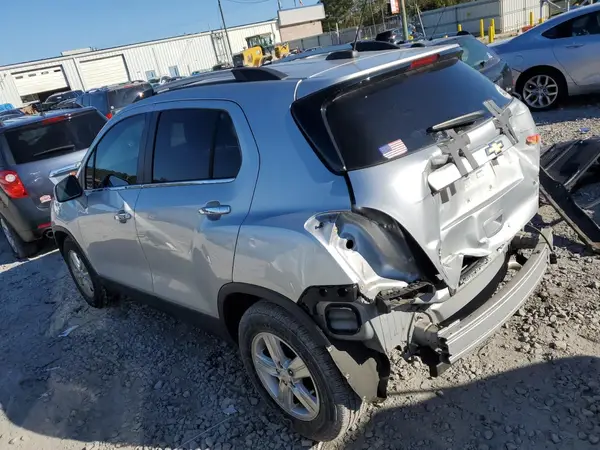 KL7CJLSB1KB841355 2019 CHEVROLET TRAX - Image 2