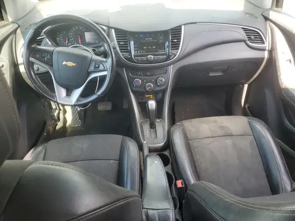 KL7CJLSB1KB847706 2019 CHEVROLET TRAX - Image 8