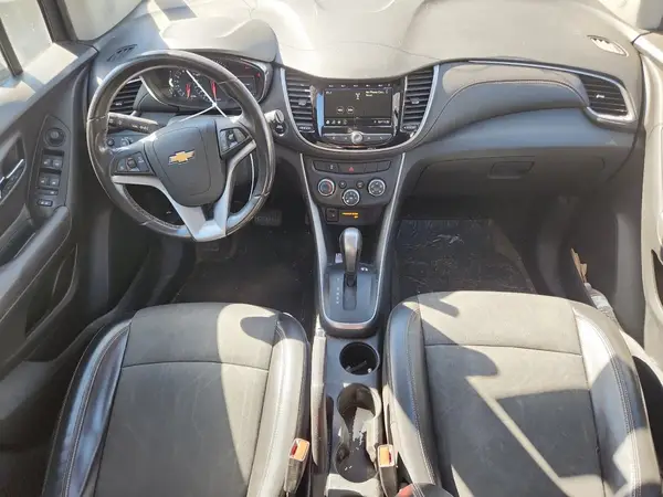KL7CJLSB1KB856406 2019 CHEVROLET TRAX - Image 8