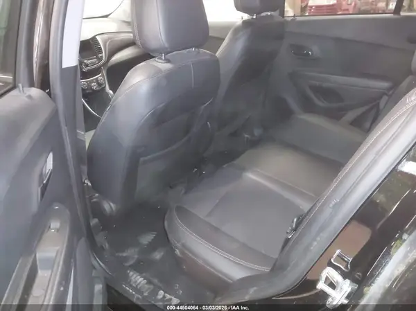 KL7CJLSB1KB912392 2019 CHEVROLET TRAX - Image 8