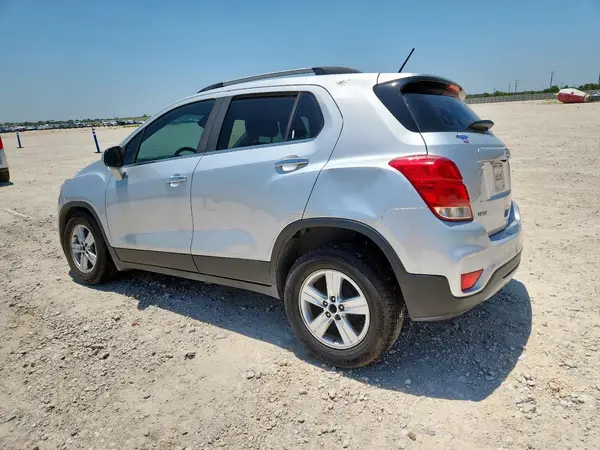KL7CJLSB1KB919214 2019 CHEVROLET TRAX - Image 2