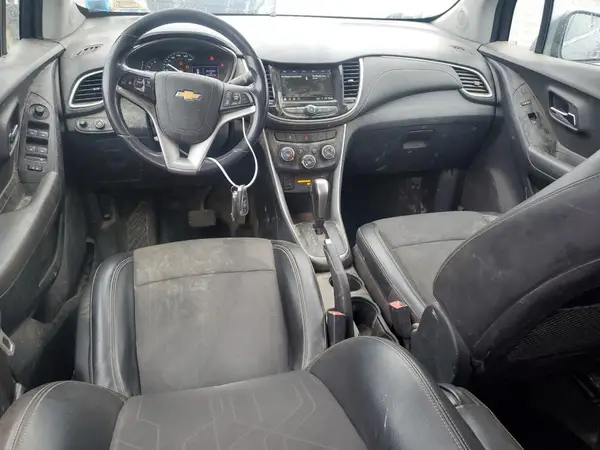 KL7CJLSB1KB928124 2019 CHEVROLET TRAX - Image 8