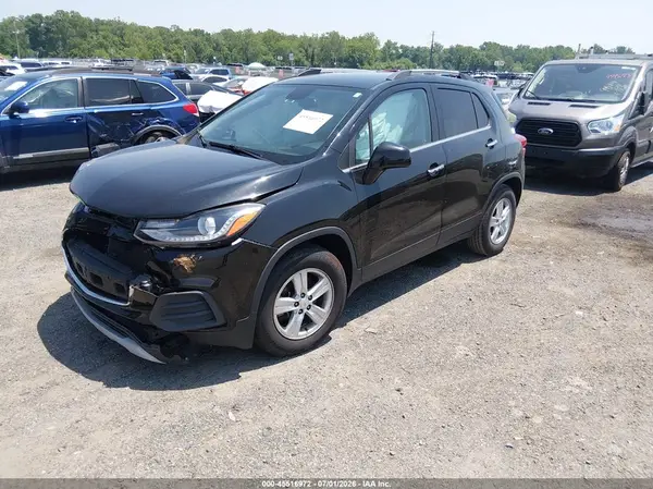 KL7CJLSB1KB946509 2019 CHEVROLET TRAX - Image 2