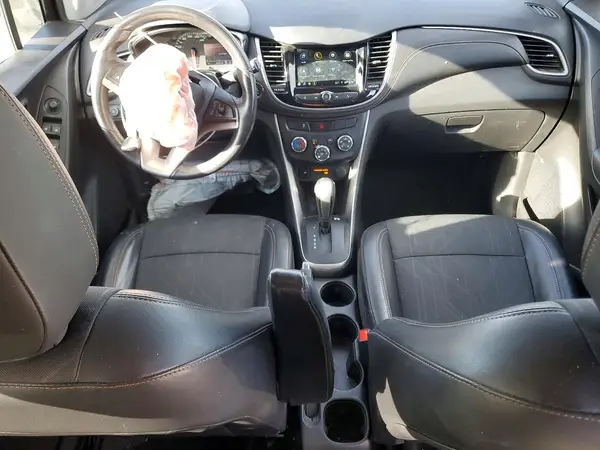 KL7CJLSB1KB962418 2019 CHEVROLET TRAX - Image 8