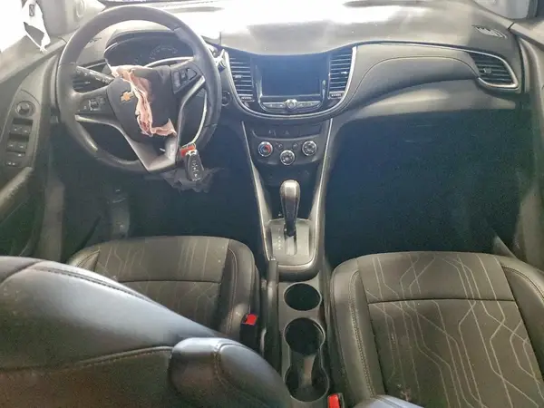KL7CJLSB1KB963424 2019 CHEVROLET TRAX - Image 8