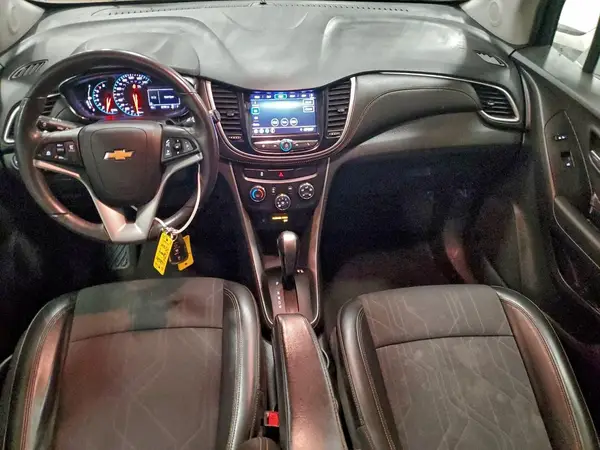 KL7CJLSB1LB011301 2020 CHEVROLET TRAX - Image 8