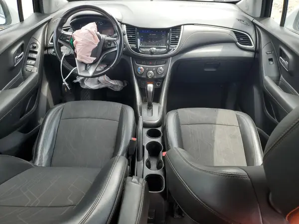 KL7CJLSB1LB034805 2020 CHEVROLET TRAX - Image 8