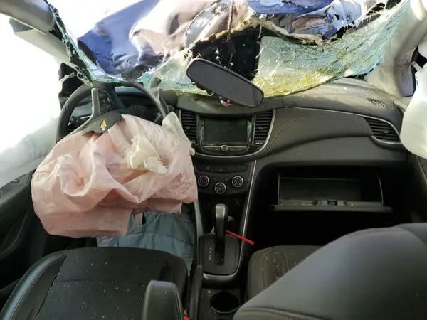 KL7CJLSB1LB041141 2020 CHEVROLET TRAX - Image 8